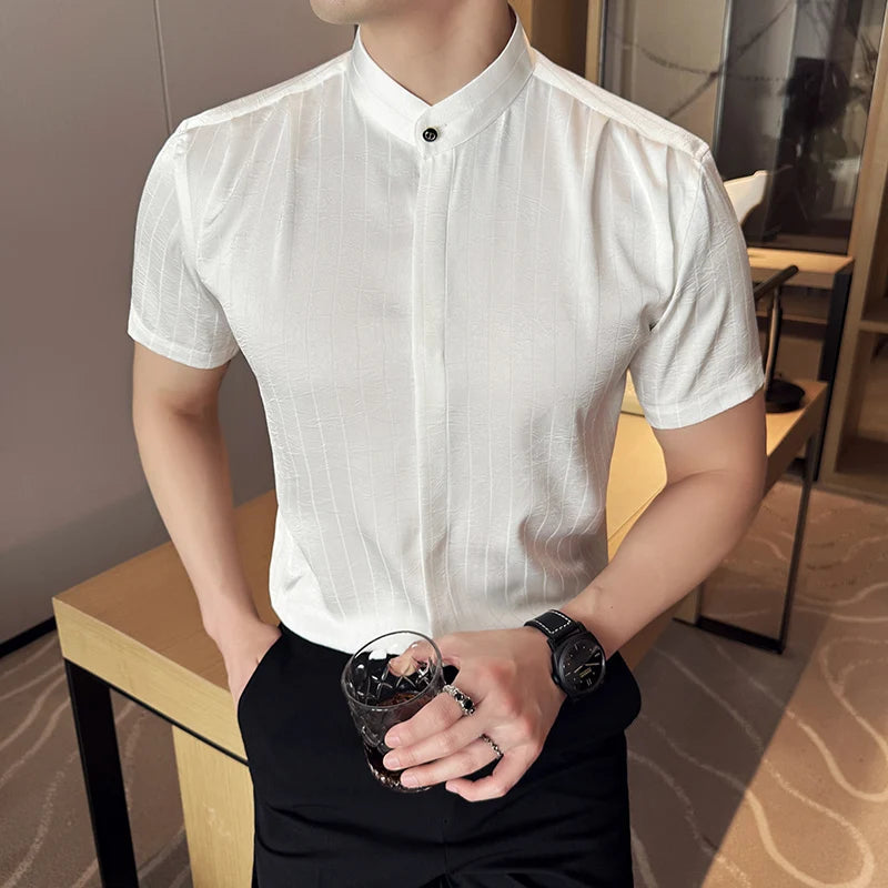 Men Modern Chinese-Inspired Mandarin Collar Short-Sleeve Shirt - Lightweight Striped Design with Slim  Casual  Semi-Formal Wear