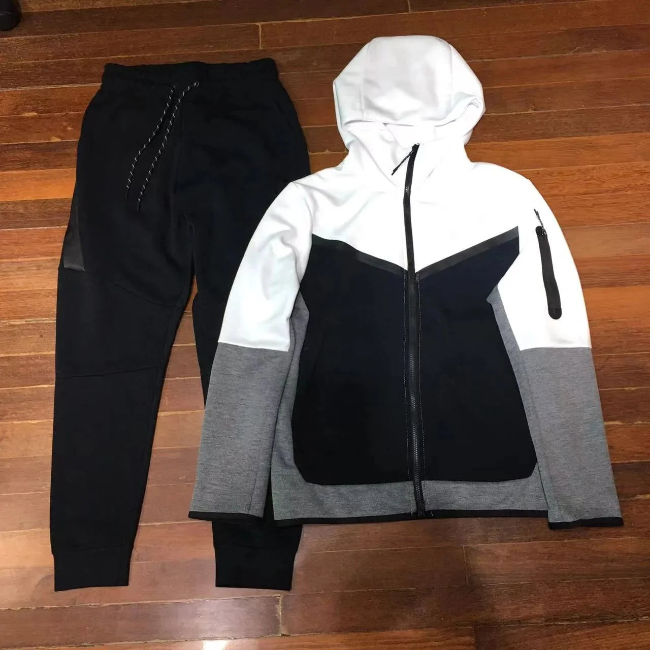 Casual Sportswear Set for Men with Hood Side Zipper Hot Sale Of The Season Style Comfortable Streetwear Chinese Brand AE Stock O