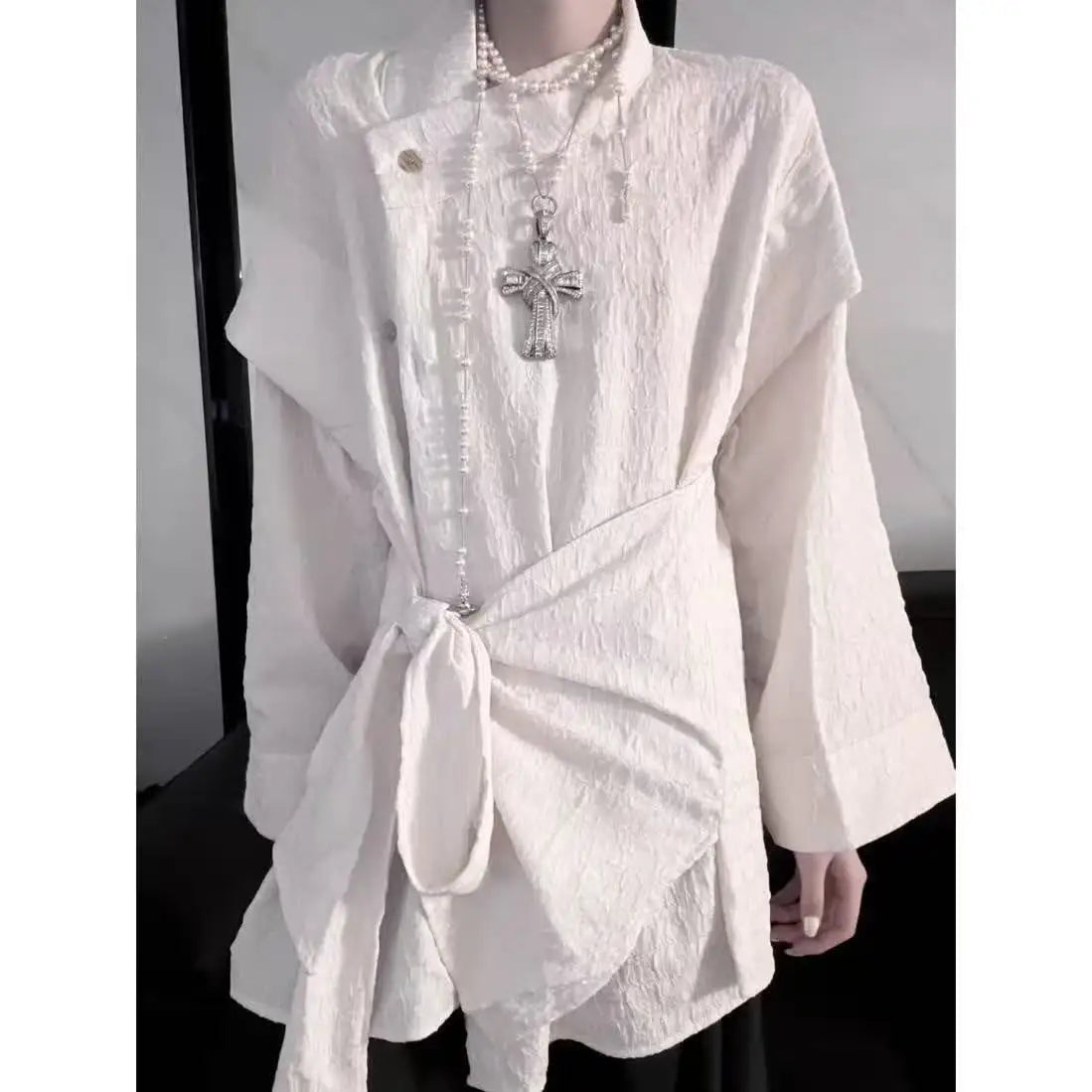 Niche Dark Black Costume New Chinese Style Long Sleeved Slanted Strap Top Shirt Vintage Bisex y2k Fashion Outfits Trendy Cool